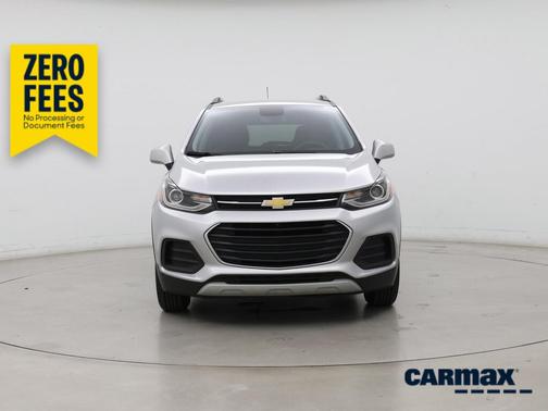 Silver 2022 Chevrolet Trax LT
