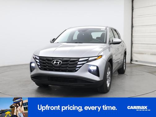 2023 Hyundai TUCSON SE