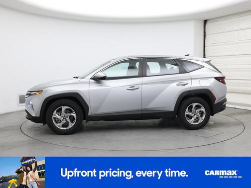 2023 Hyundai TUCSON SE