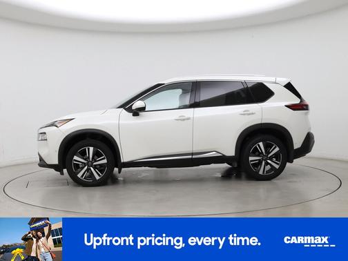 White 2023 Nissan Rogue SL