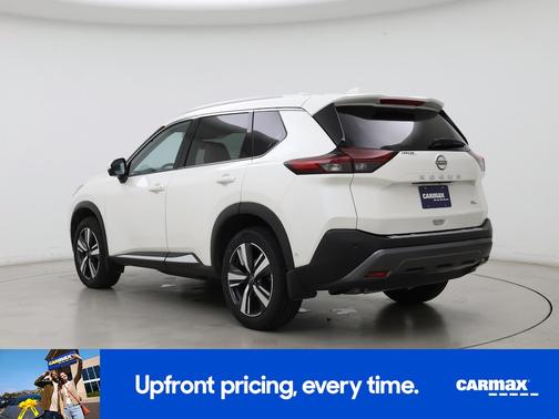 White 2023 Nissan Rogue SL