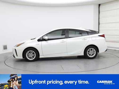 2019 Toyota Prius LE