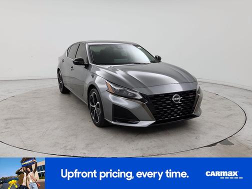 2023 Nissan Altima SR
