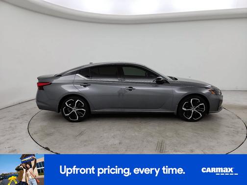 2023 Nissan Altima SR