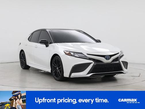 2022 Toyota Camry Hybrid XSE