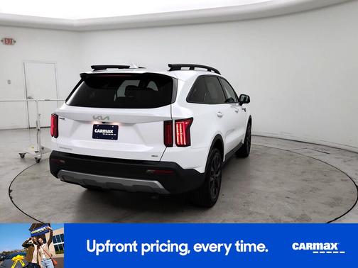 White 2023 Kia Sorento X-Line SX Prestige