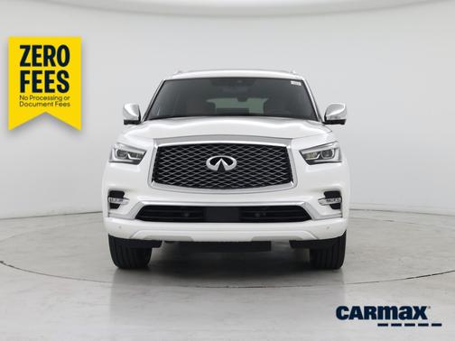 White 2024 INFINITI QX80 Sensory