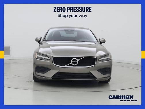 Brown 2019 Volvo S60 T6 Momentum