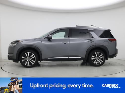 Gray 2024 Nissan Pathfinder Platinum