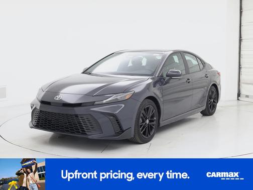 Black 2025 Toyota Camry SE