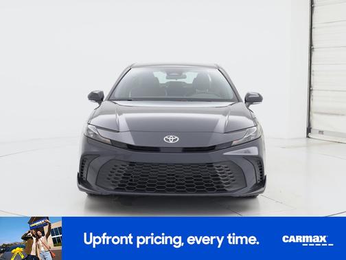 Black 2025 Toyota Camry SE