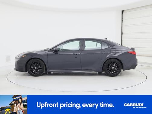 Black 2025 Toyota Camry SE