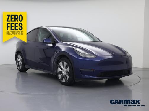 Blue 2023 Tesla Model Y Long Range