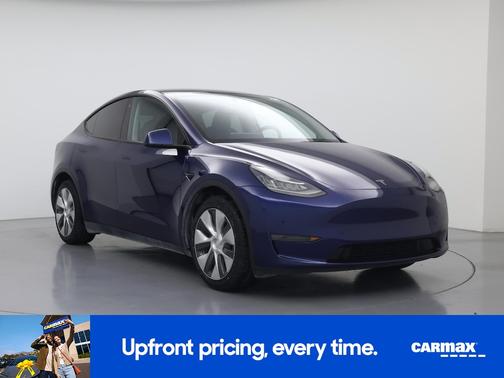 Blue 2023 Tesla Model Y Long Range