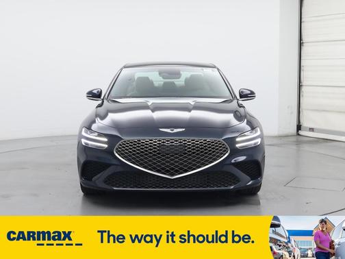 2022 Genesis G70 2.0T