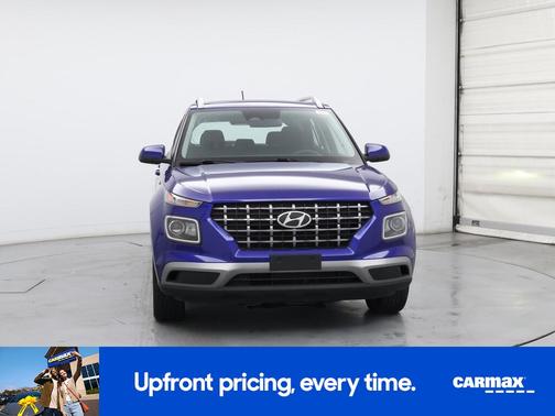 2023 Hyundai VENUE SEL