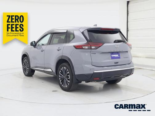 Gray 2024 Nissan Rogue Platinum