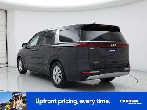 Gray 2024 Kia Carnival LX
