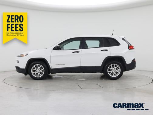 White 2017 Jeep Cherokee Sport