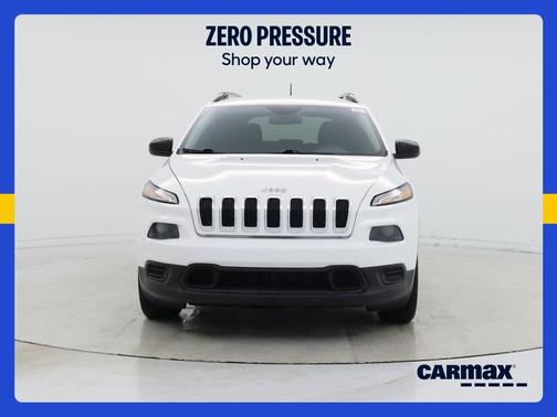 White 2017 Jeep Cherokee Sport
