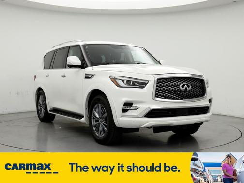 2022 INFINITI QX80 Luxe