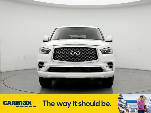 2022 INFINITI QX80 Luxe