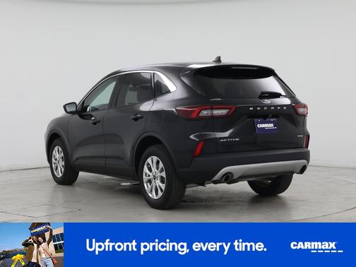 Black 2023 Ford Escape Active