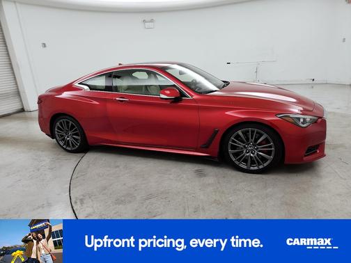 2017 INFINITI Q60 Red Sport 400
