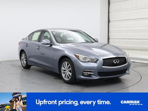 2017 INFINITI Q50 Premium