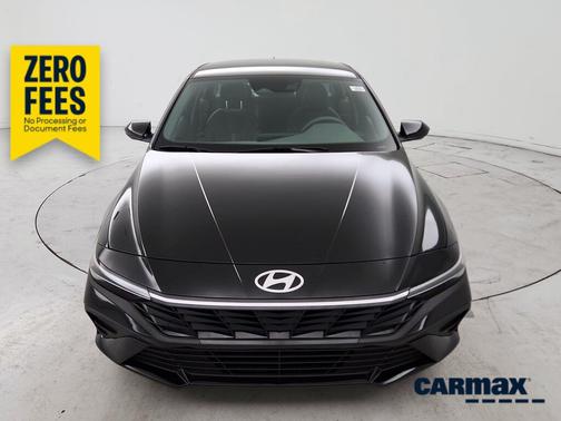 Black 2026 Hyundai ELANTRA SE