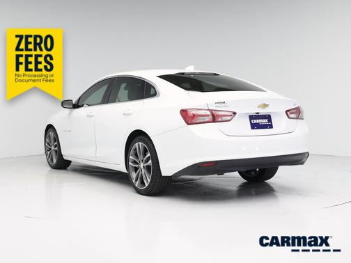 White 2022 Chevrolet Malibu LT