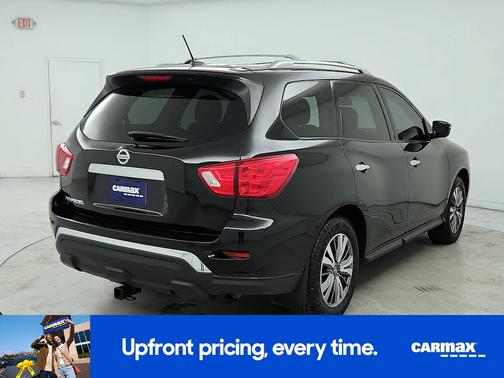 2018 Nissan Pathfinder S