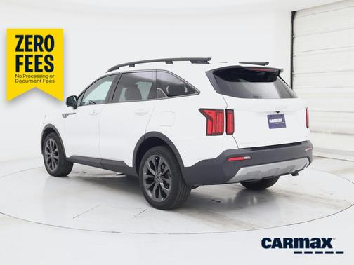 White 2023 Kia Sorento X-Line SX Prestige