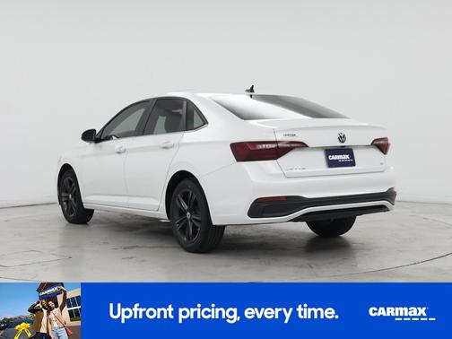 White 2023 Volkswagen Jetta SE