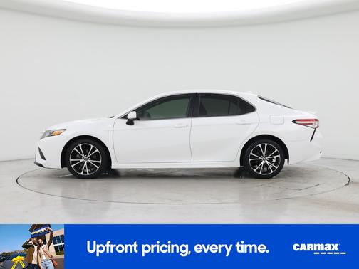 2020 Toyota Camry SE Night Shade