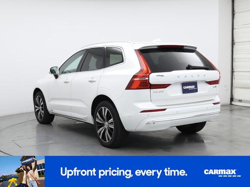 2023 Volvo XC60 B5 Plus Bright Theme