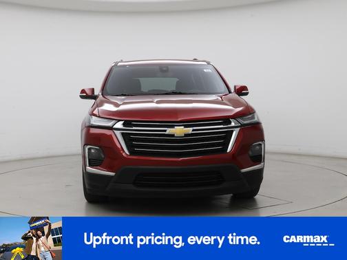 Red 2023 Chevrolet Traverse LT Cloth