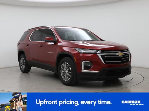 Red 2023 Chevrolet Traverse LT Cloth