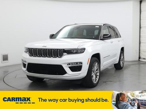 2022 Jeep Grand Cherokee Summit