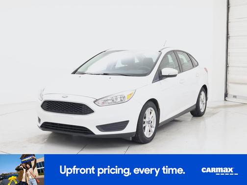 White 2016 Ford Focus SE