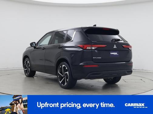 2022 Mitsubishi Outlander ES