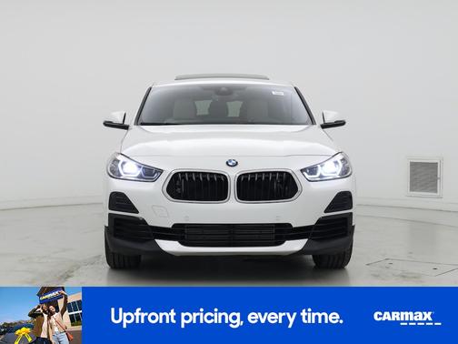 White 2023 BMW X2 SDrive28i
