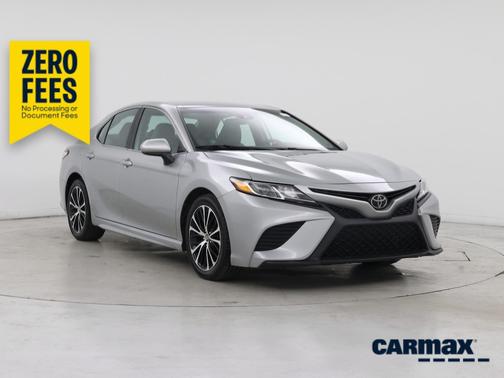 Silver 2020 Toyota Camry SE