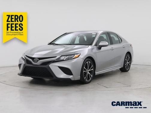 Silver 2020 Toyota Camry SE
