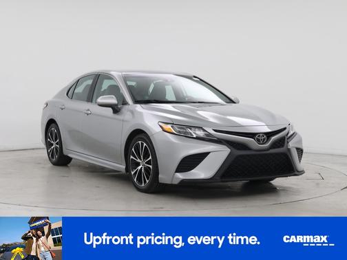 Silver 2020 Toyota Camry SE