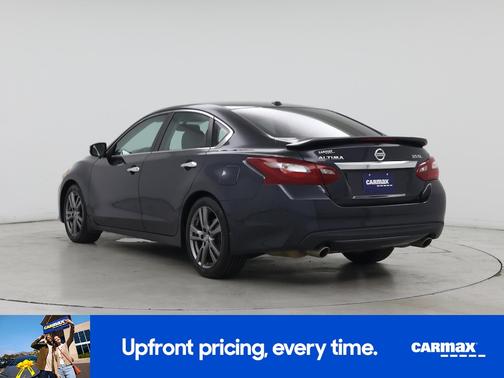 Blue 2018 Nissan Altima SL