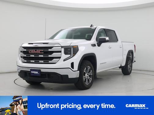 White 2023 GMC Sierra 1500 SLE