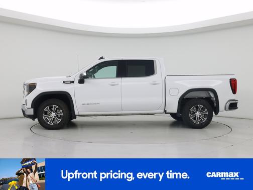 White 2023 GMC Sierra 1500 SLE