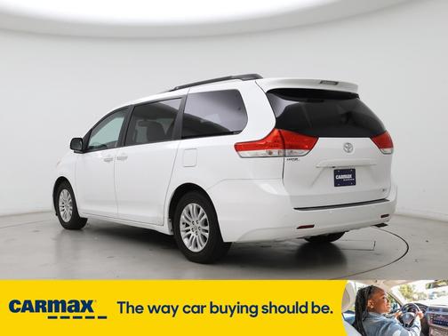 2014 Toyota Sienna XLE