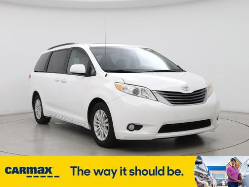 2014 Toyota Sienna XLE